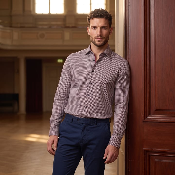 Kaufen Sie OLYMP Luxor 24/Seven modern fit overhemd New Kent pied-de-poule bordeaux für nur 93,16 CHF bei Henk ter Horst fashion